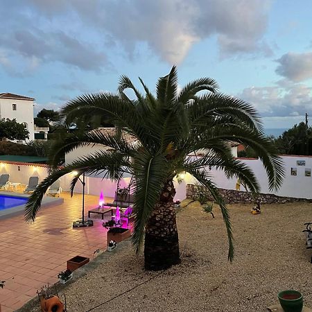 Casa Serenita Charming Villa With Swimming Pool 哈维亚 外观 照片