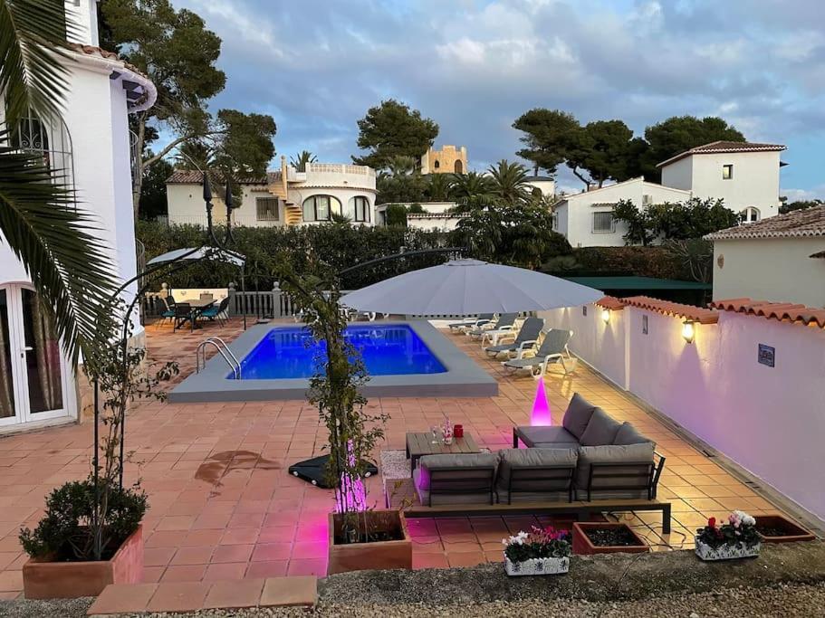 Casa Serenita Charming Villa With Swimming Pool 哈维亚 外观 照片