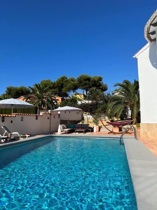 Casa Serenita Charming Villa With Swimming Pool 哈维亚 外观 照片
