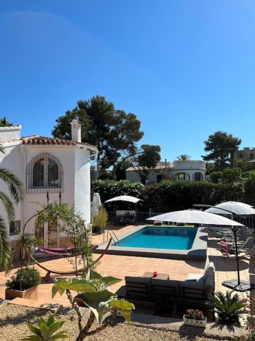 Casa Serenita Charming Villa With Swimming Pool 哈维亚 外观 照片