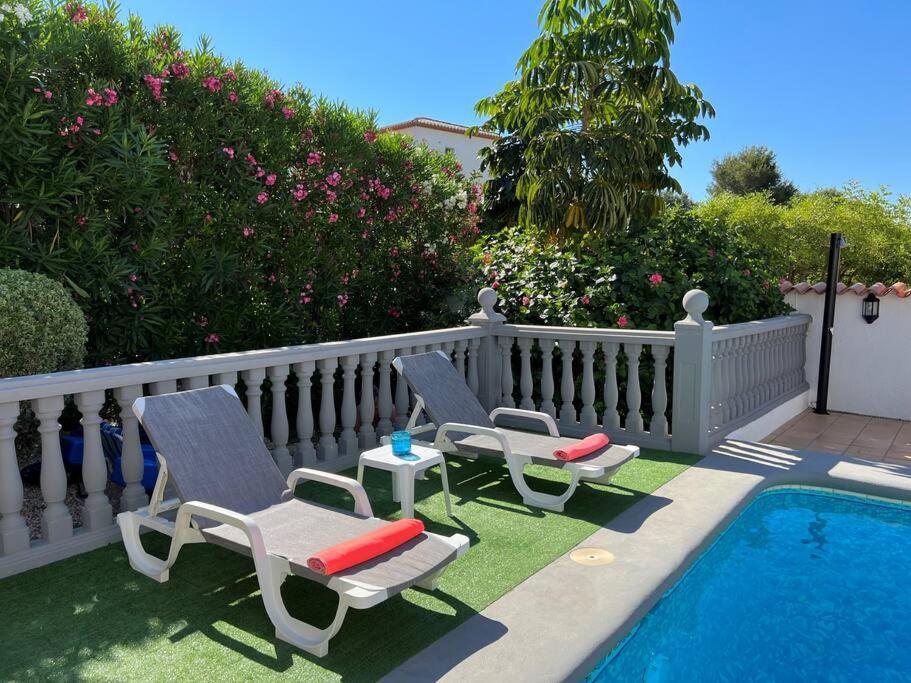 Casa Serenita Charming Villa With Swimming Pool 哈维亚 外观 照片