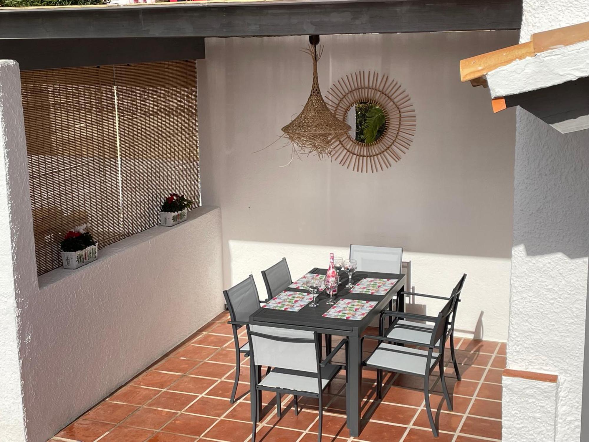 Casa Serenita Charming Villa With Swimming Pool 哈维亚 外观 照片