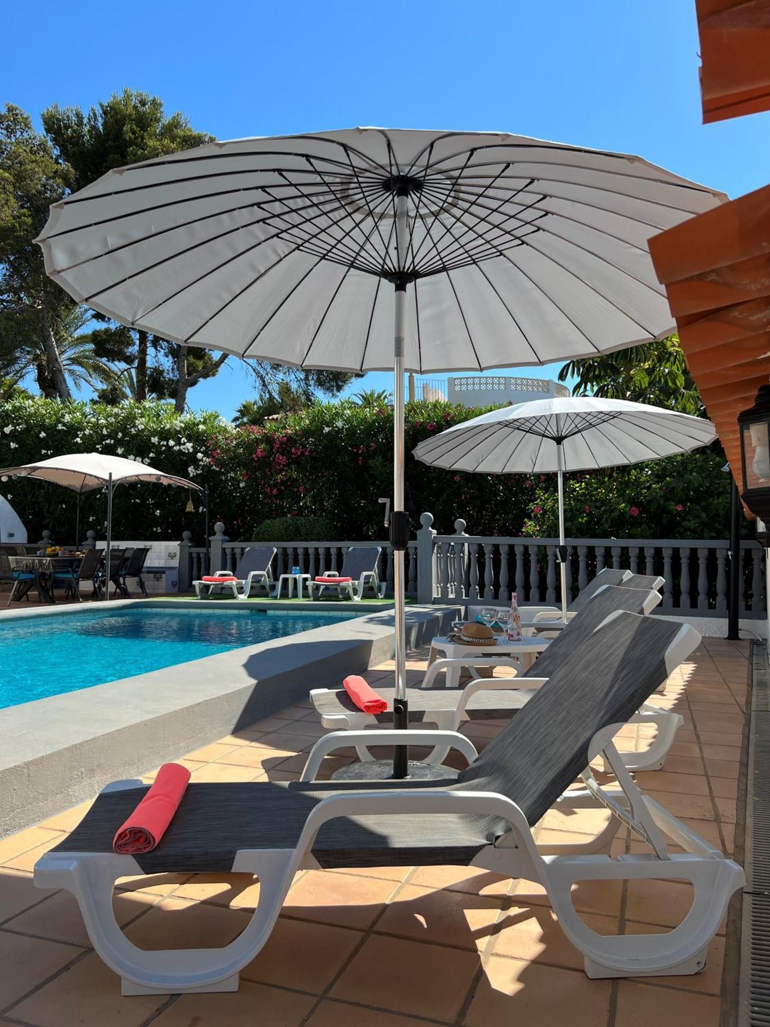 Casa Serenita Charming Villa With Swimming Pool 哈维亚 外观 照片